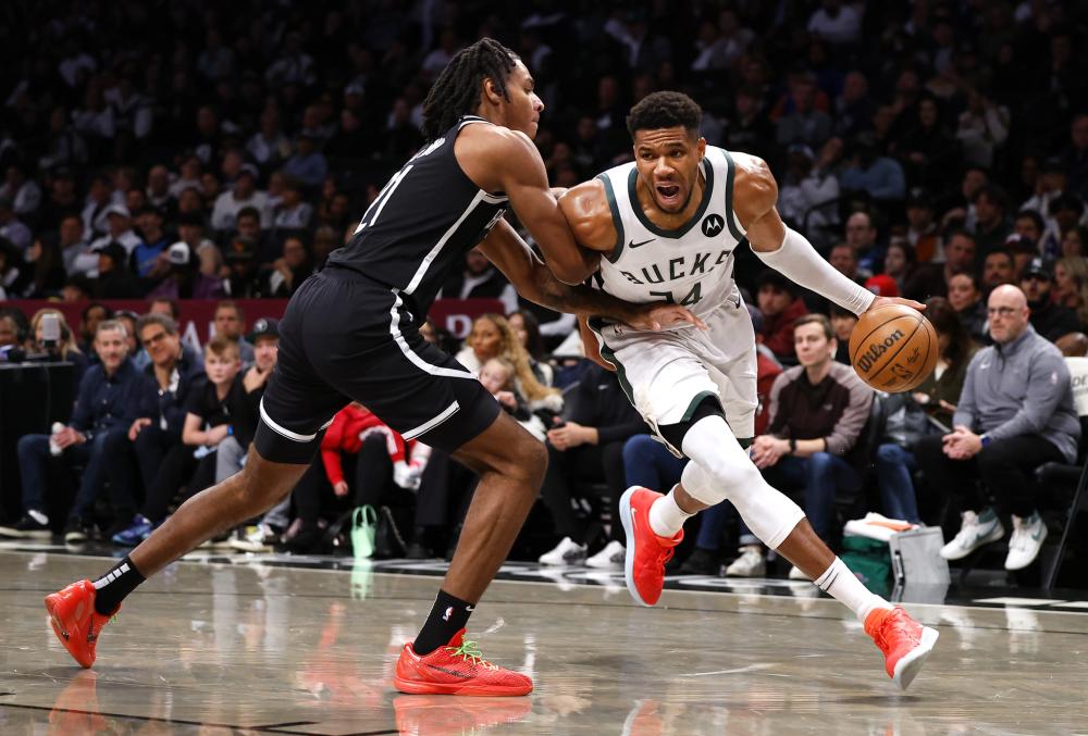 纳步行者和 纳步行者和