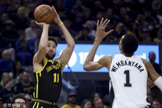 的引援动作 的引援动作